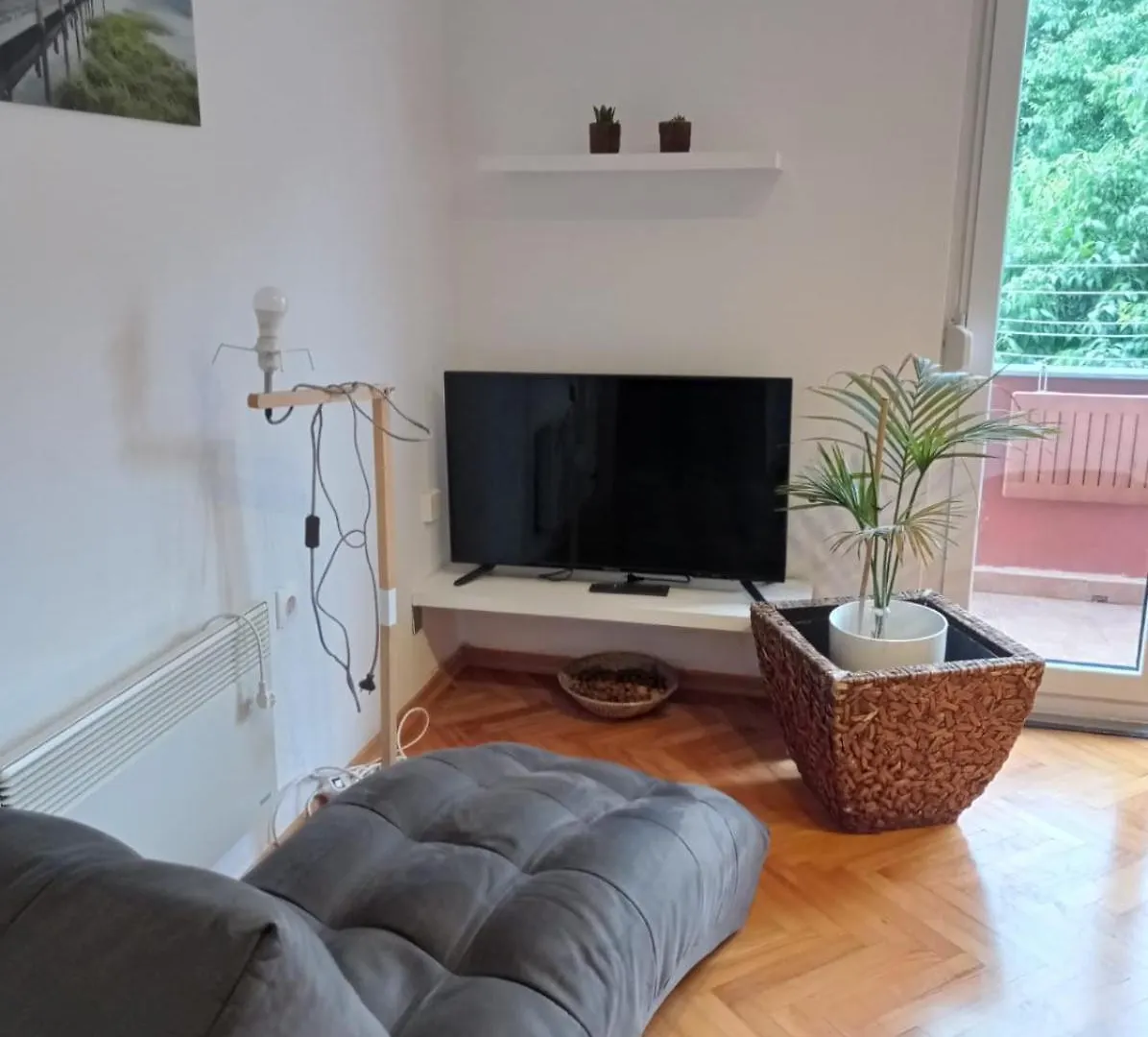 Apartment Five Minutes From City Center Pula