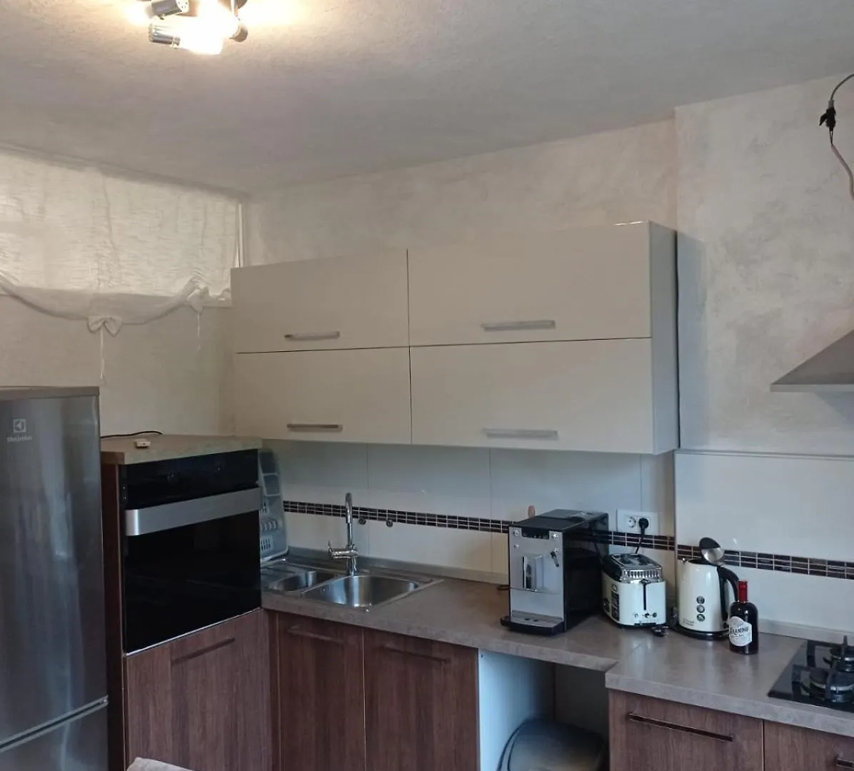 Apartment Five Minutes From City Center Pula